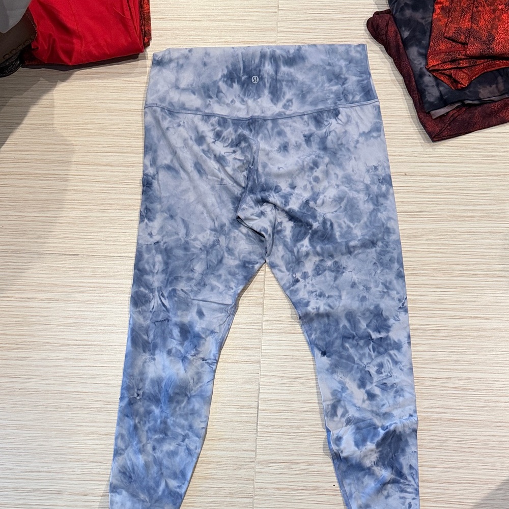 Lulu Lemon align Blue Tie-Dye Leggings
